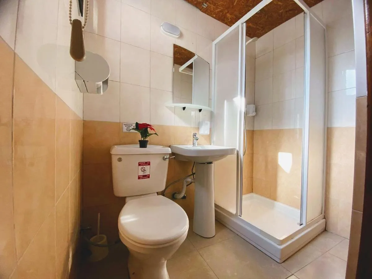 Marina'S Rooms Xrisopolitissa Larnaca Accommodatie bij particulieren
