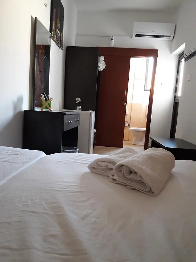 Accommodatie bij particulieren Marina'S Rooms Xrisopolitissa Larnaca Cyprus