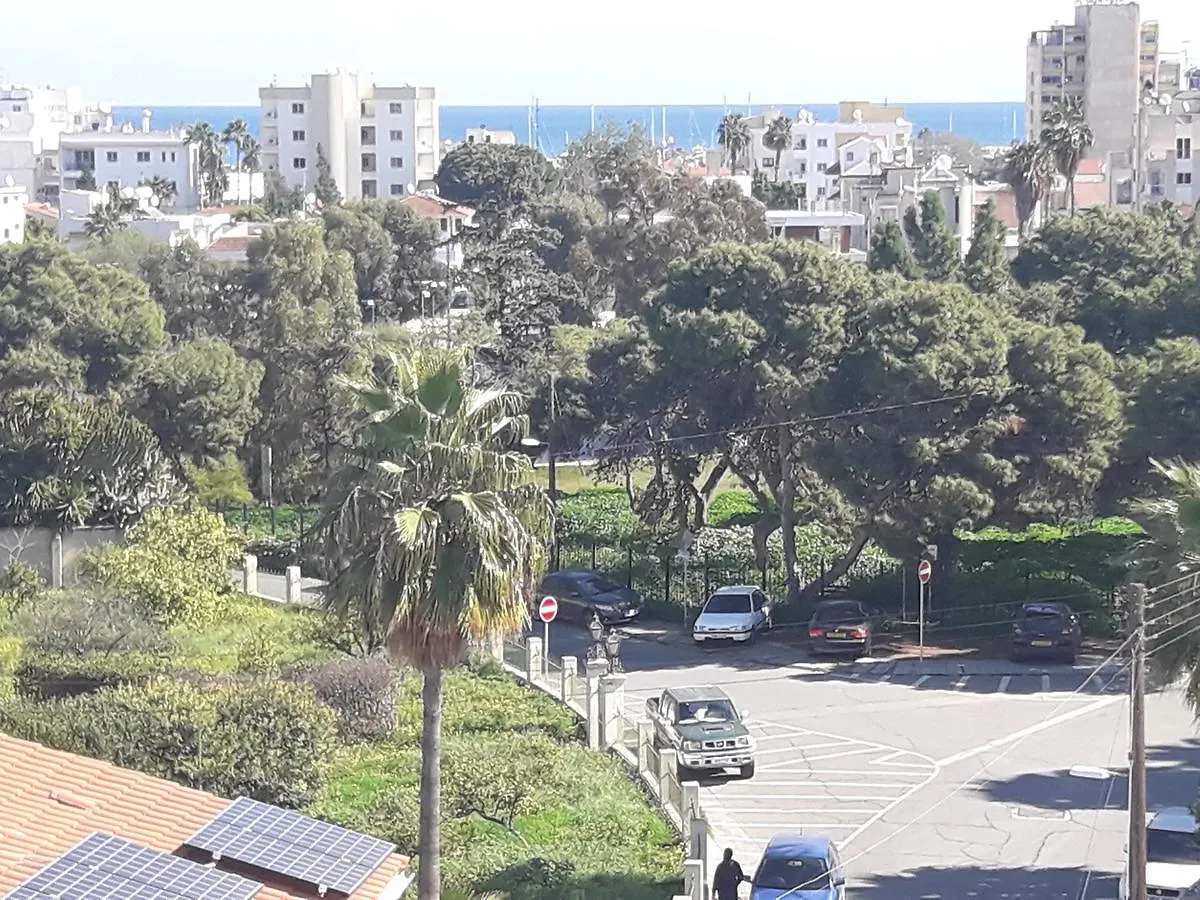 Marina'S Rooms Xrisopolitissa לרנקה 0*,