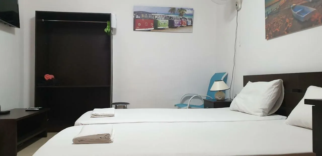 Marina'S Rooms Xrisopolitissa Larnaca