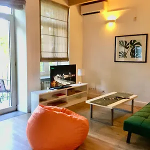 https://downtown-tbilisi.alltbilisihotels.com