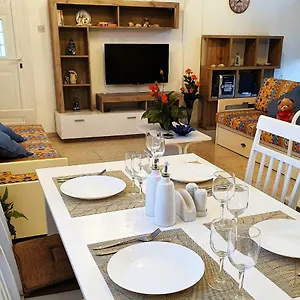 Easystay Two Bedroom Апартаменты