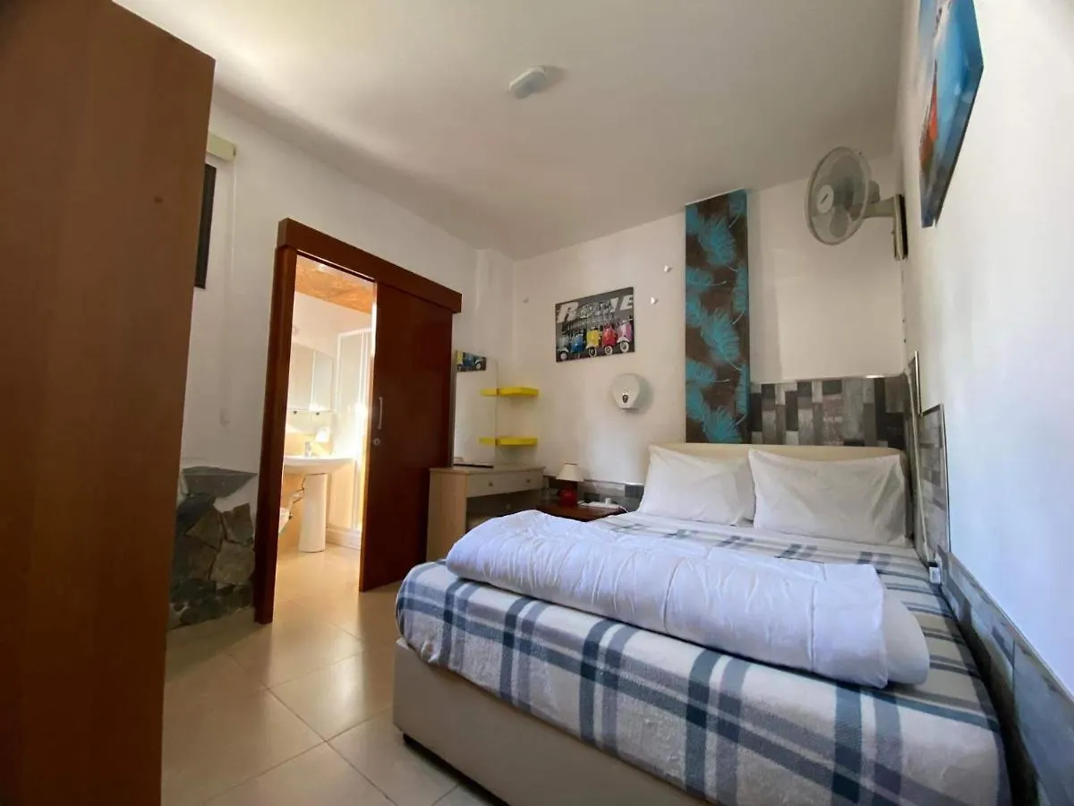 Marina's Rooms Xrisopolitissa Larnaca